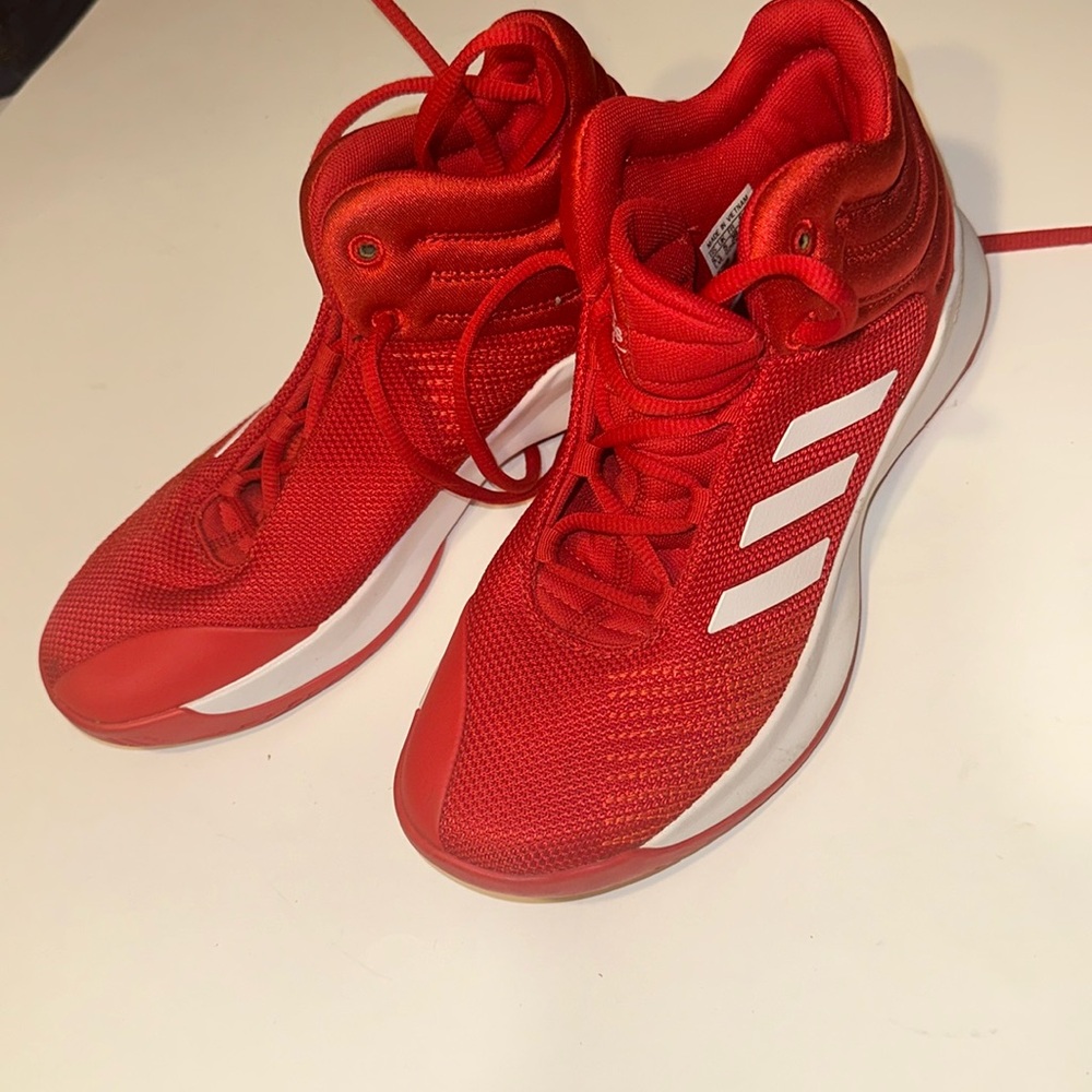 Adidas Basketball